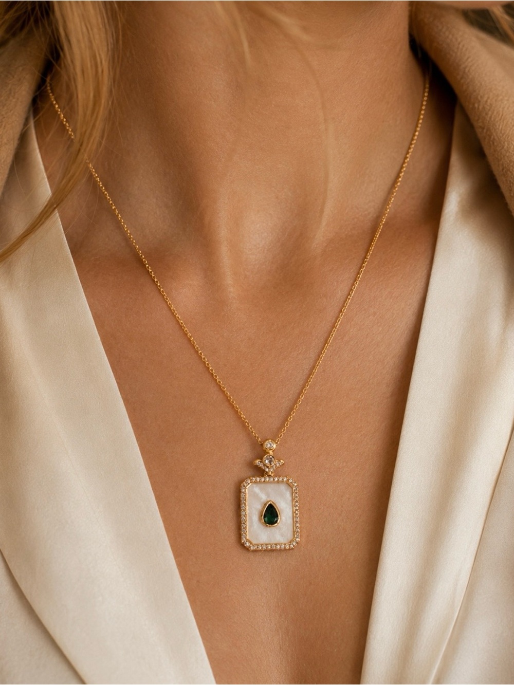 Elegant Mother of Pearl & Emerald Green Pendant Necklace | Gold Tone | Boutique